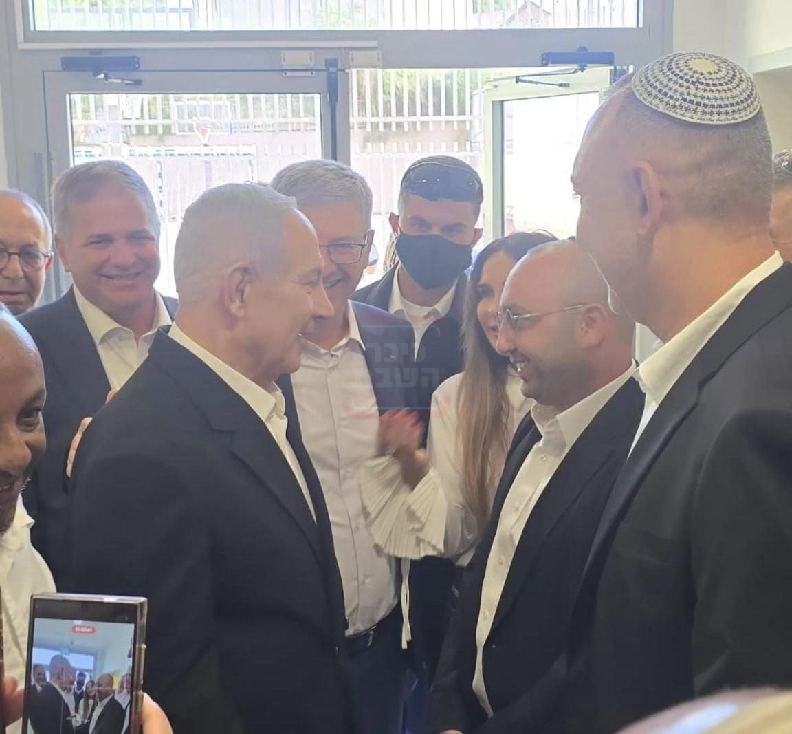 ראש המפלגה שמחפש אישה חרדית | 'זופניק בכיכר' עם כל התמונות, הנייעס והחשיפות של השבוע