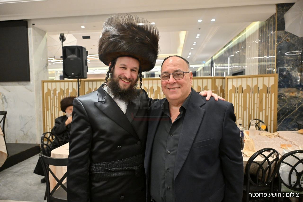 ראש המפלגה שמחפש אישה חרדית | 'זופניק בכיכר' עם כל התמונות, הנייעס והחשיפות של השבוע