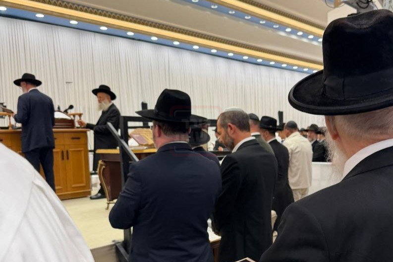 ראש המפלגה שמחפש אישה חרדית | 'זופניק בכיכר' עם כל התמונות, הנייעס והחשיפות של השבוע