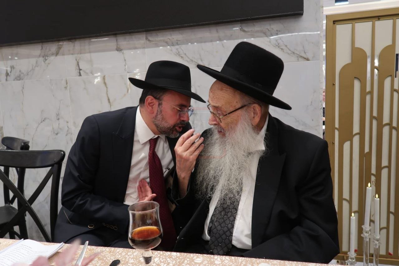 ראש הישיבה שסירב להודות למקלב | 'זופניק בכיכר' עם כל התמונות, הנייעס והחשיפות של השבוע