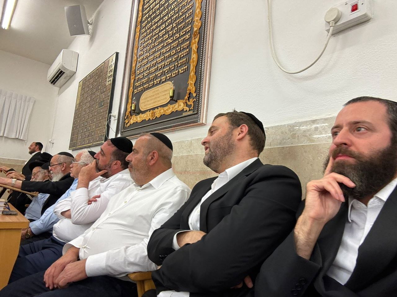 ראש הישיבה שסירב להודות למקלב | 'זופניק בכיכר' עם כל התמונות, הנייעס והחשיפות של השבוע