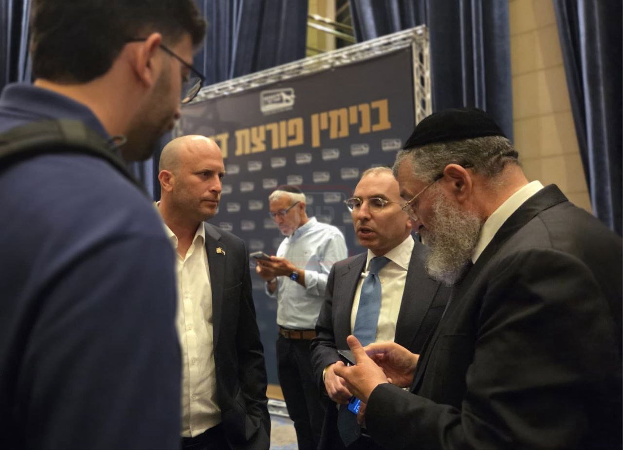 ראש הישיבה שסירב להודות למקלב | 'זופניק בכיכר' עם כל התמונות, הנייעס והחשיפות של השבוע