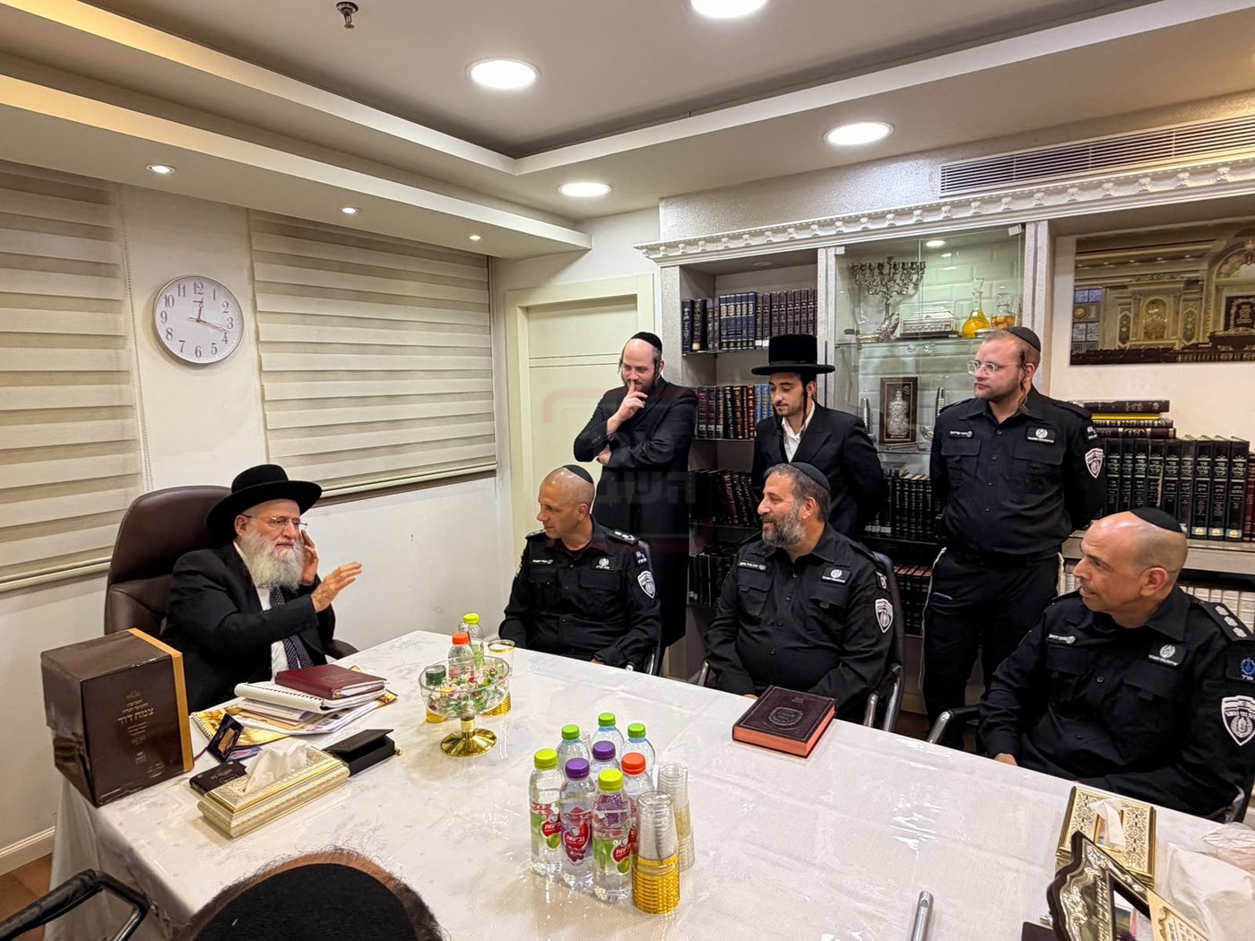ראש הישיבה שסירב להודות למקלב | 'זופניק בכיכר' עם כל התמונות, הנייעס והחשיפות של השבוע