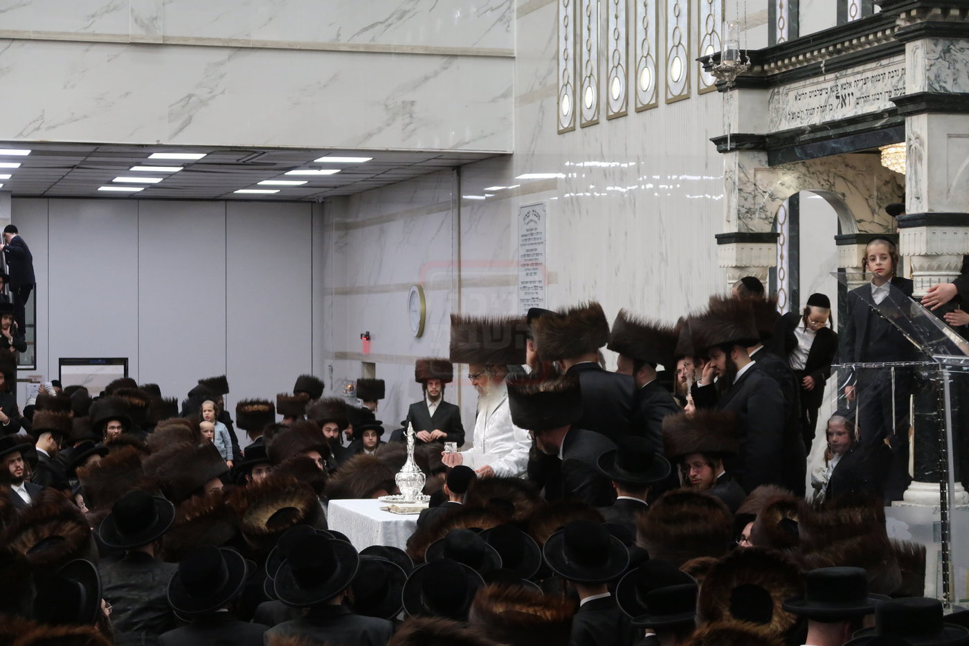 מוצאי ר"ה בחצה"ק סאטמר