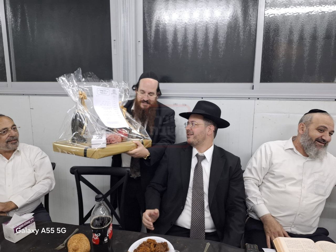 ה"ג'וב" החדש של גפני | 'זופניק בכיכר' עם כל התמונות, הנייעס והחשיפות של השבוע