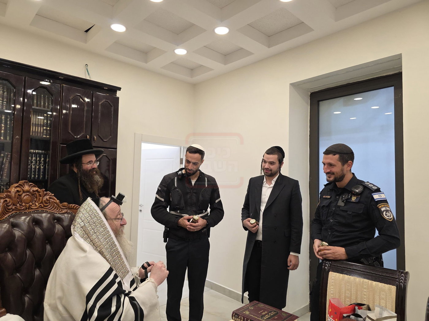 ה"ג'וב" החדש של גפני | 'זופניק בכיכר' עם כל התמונות, הנייעס והחשיפות של השבוע