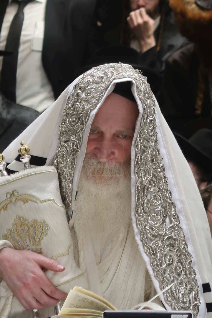 ימי החג אצל האדמו"ר מתורת חכם