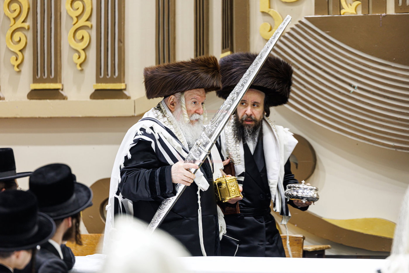 האדמו"ר מבאבוב בנענועים בחג הסוכות