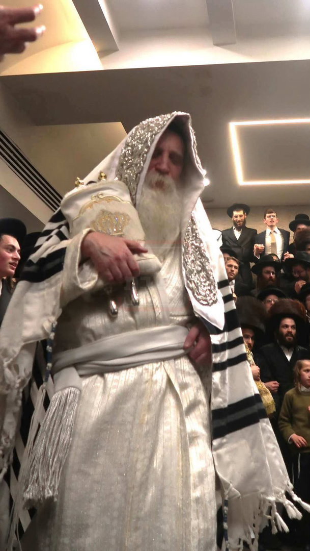 ימי החג אצל האדמו"ר מתורת חכם