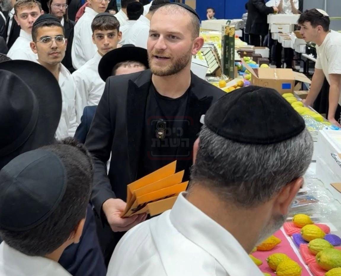 'זופניק בכיכר' עם כל התמונות, הנייעס והחשיפות של חג הסוכות