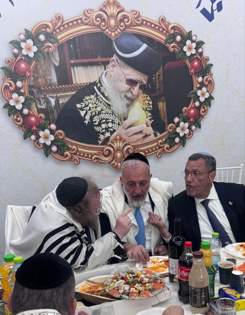 'זופניק בכיכר' עם כל התמונות, הנייעס והחשיפות של חג הסוכות