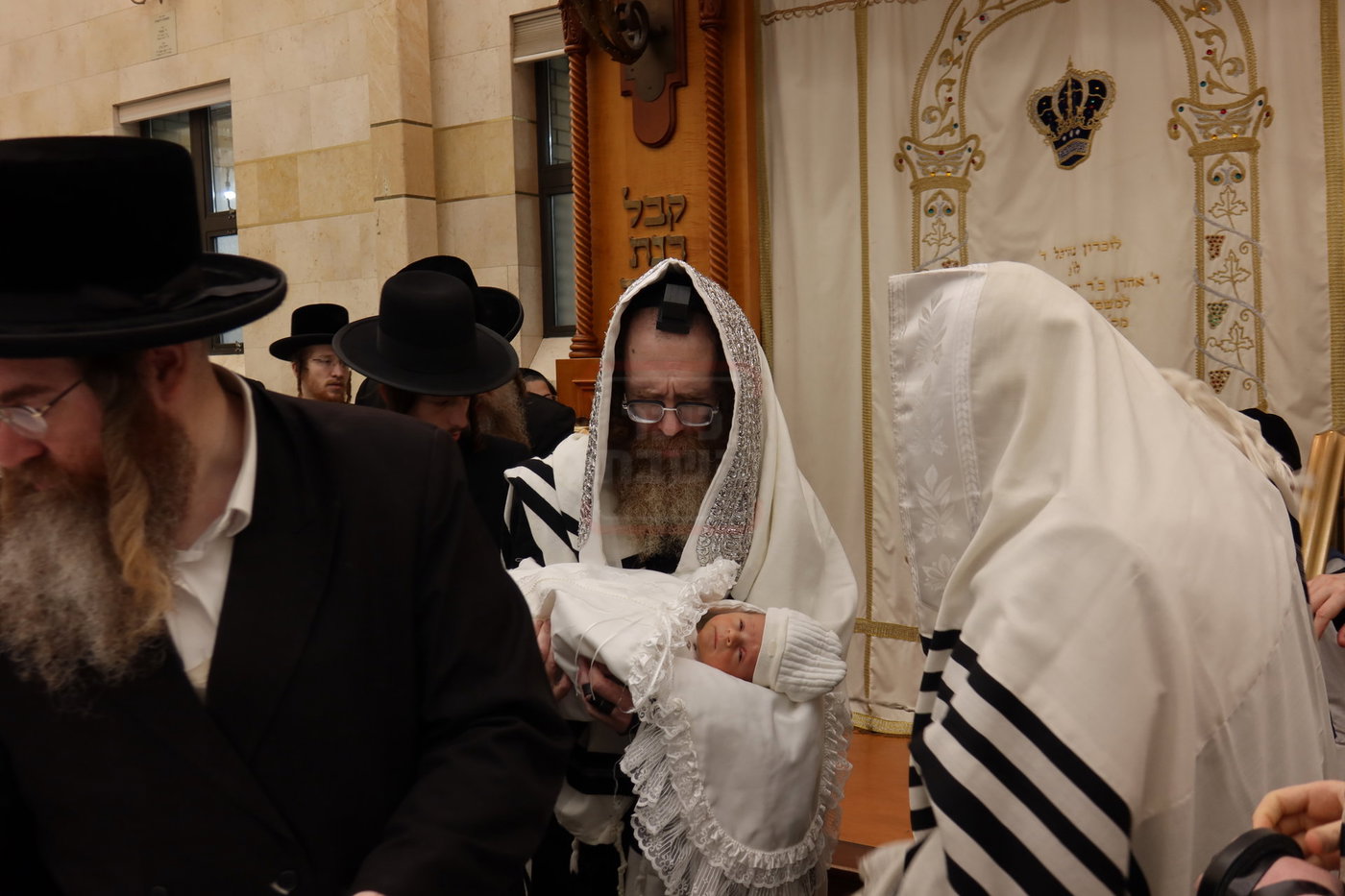 שמחת הברית לנכד האדמו''רים מסערדאהעלי, תולדות יהודה, שבט הלוי, גארליץ ונכד אבד''ק אמונת ישראל 