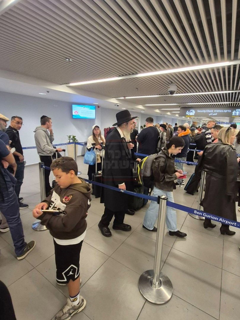 הפדיחה של בן האדמו"ר | 'זופניק בכיכר' עם כל התמונות, הנייעס והחשיפות של השבוע
