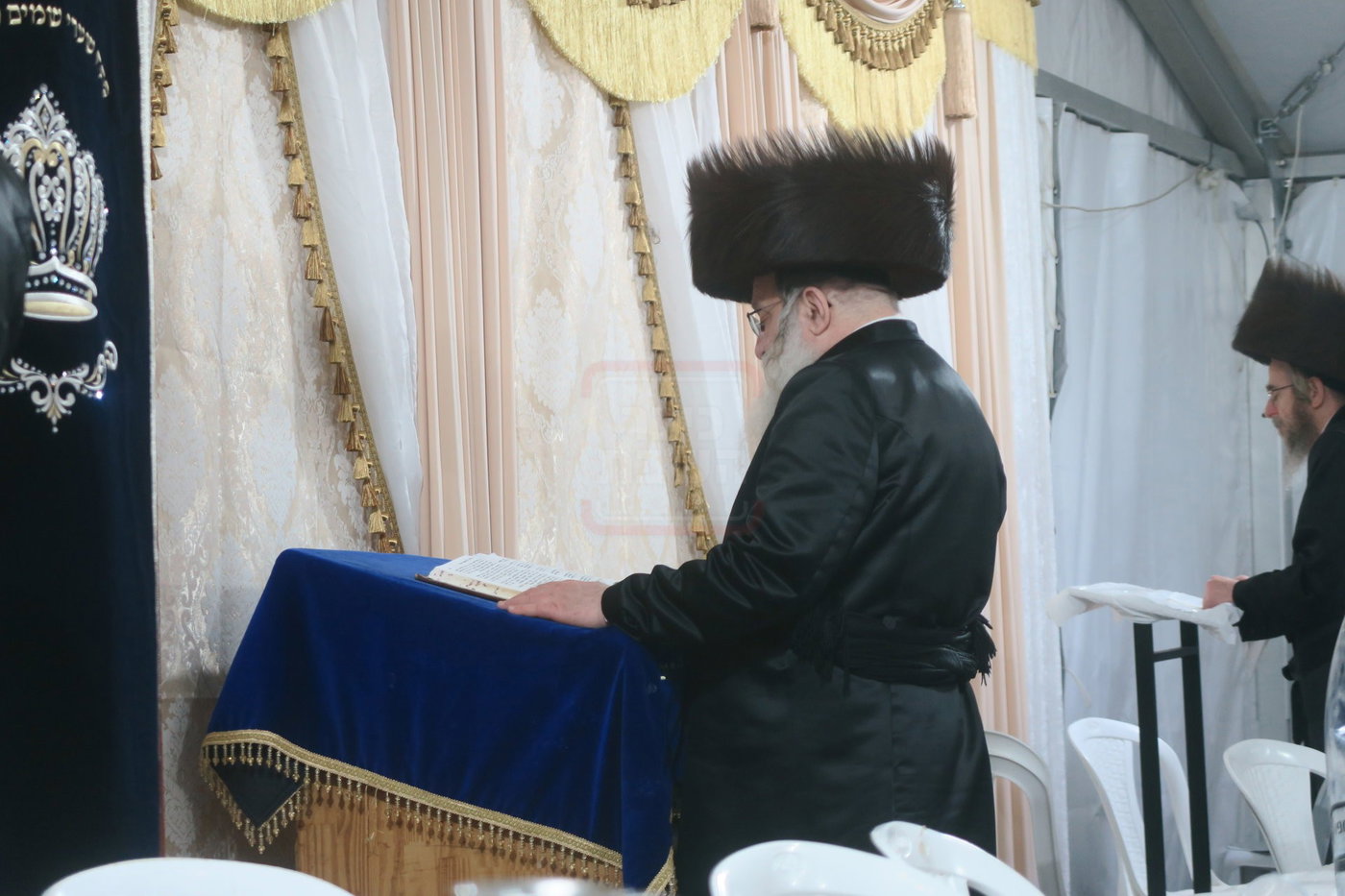 האדמו"ר מנדבורנה בשבת התאחדות במירון