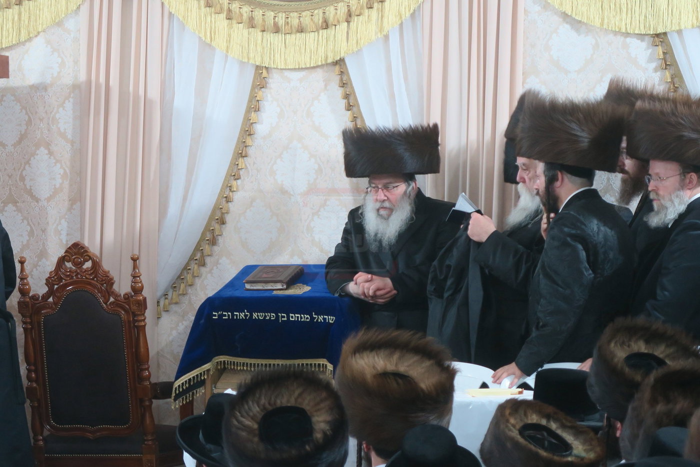 האדמו"ר מנדבורנה בשבת התאחדות במירון