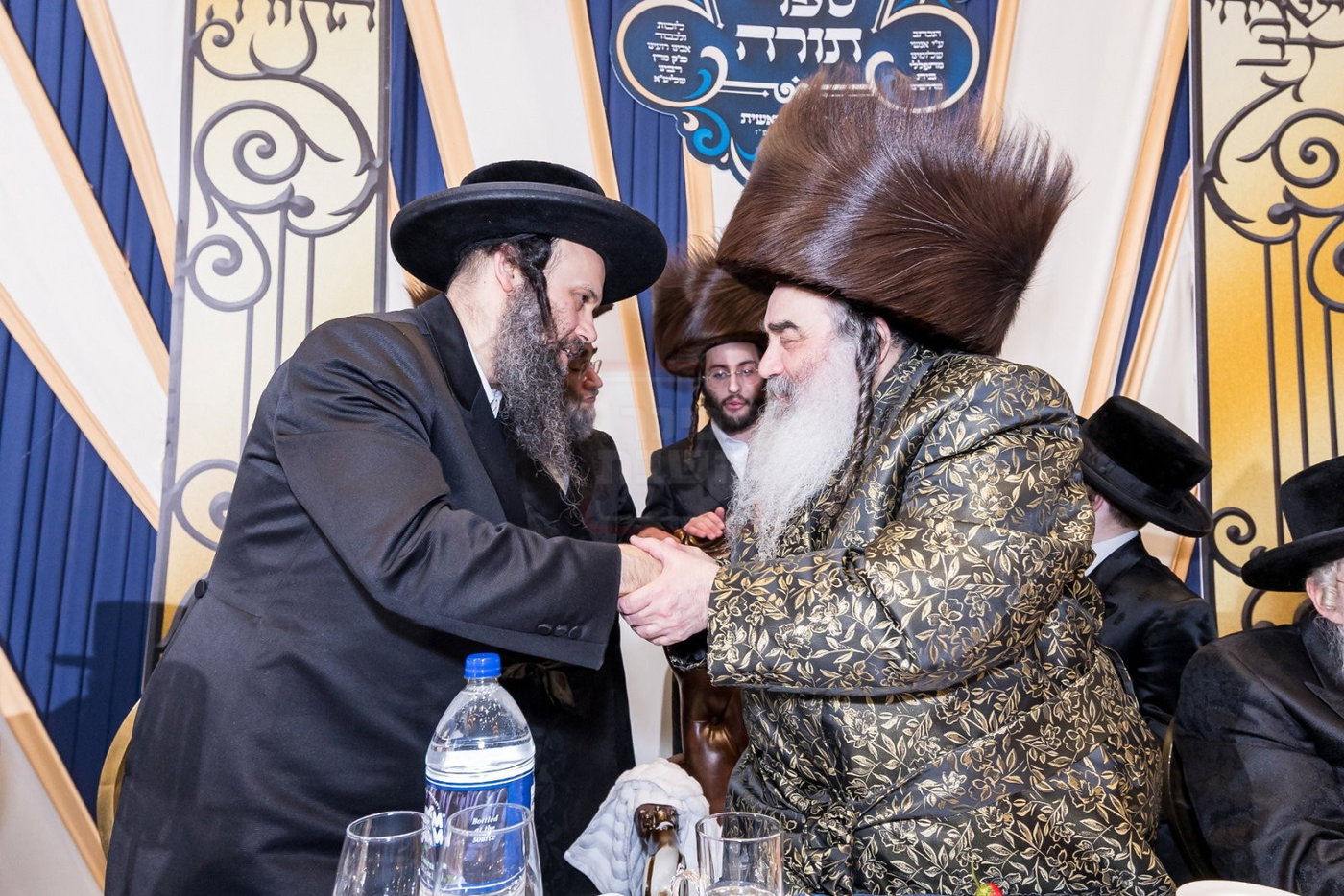 הכנסת ספר התורה בזידטשוב
