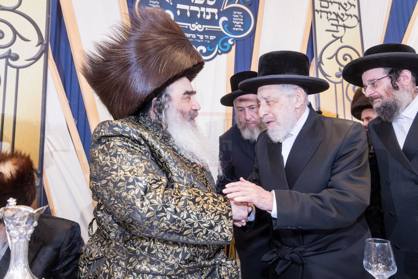הכנסת ספר התורה בזידטשוב