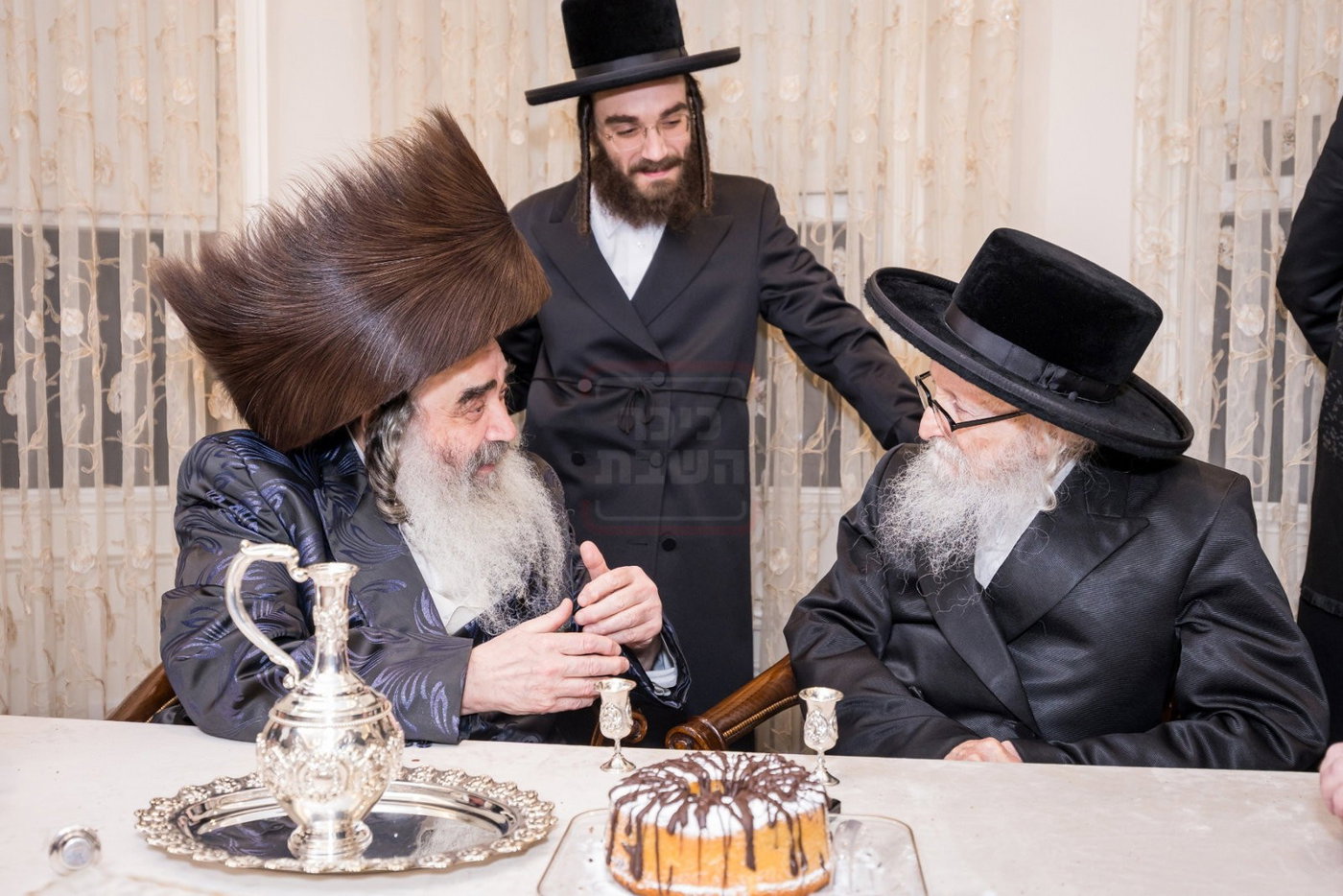 הכנסת ספר התורה בזידטשוב