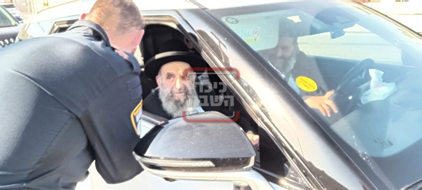 חתימת הפרידה של גפני מהכנסת | 'זופניק בכיכר' עם כל התמונות, הנייעס והחשיפות של השבוע