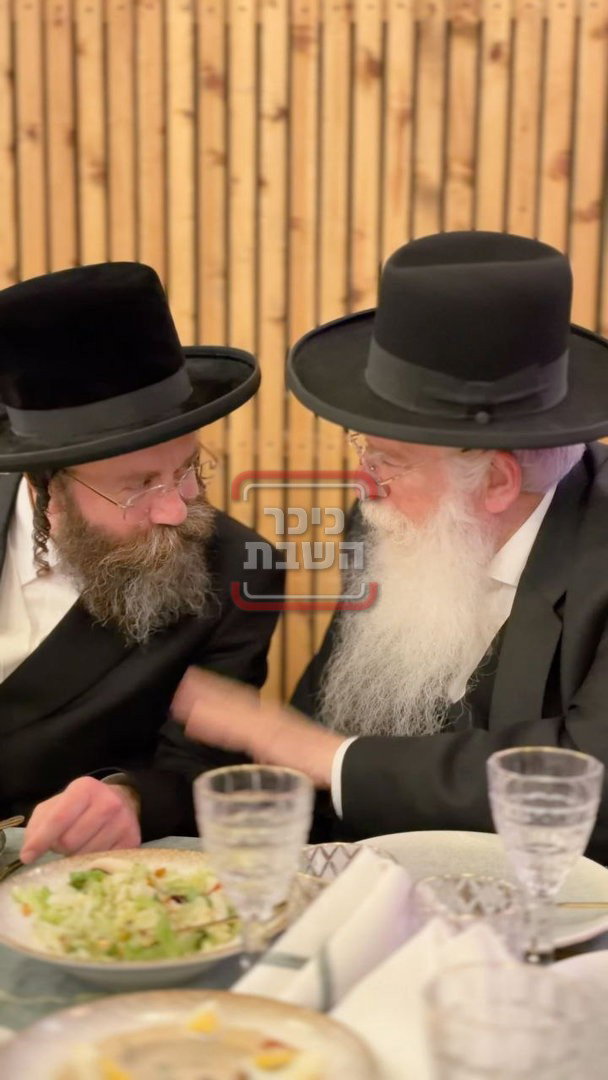 חתימת הפרידה של גפני מהכנסת | 'זופניק בכיכר' עם כל התמונות, הנייעס והחשיפות של השבוע